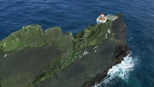Þrídrangaviti Lighthouse: 1 Rumah Api Paling Terpencil di Dunia 3 Þrídrangaviti Lighthouse: Rumah Api Paling Terpencil di Dunia